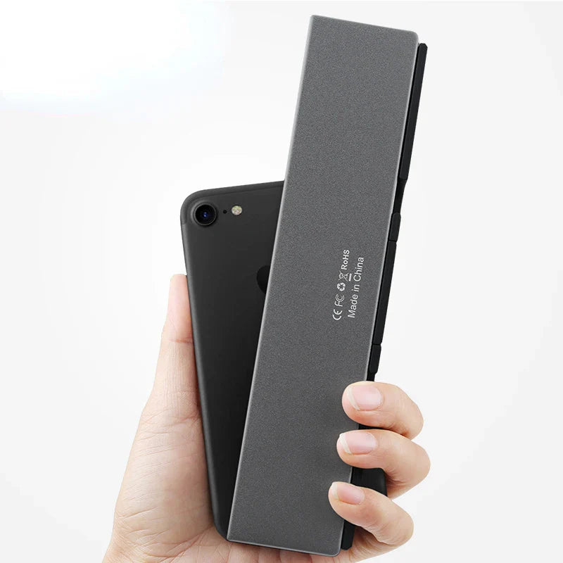 Compact Foldable Keyboard